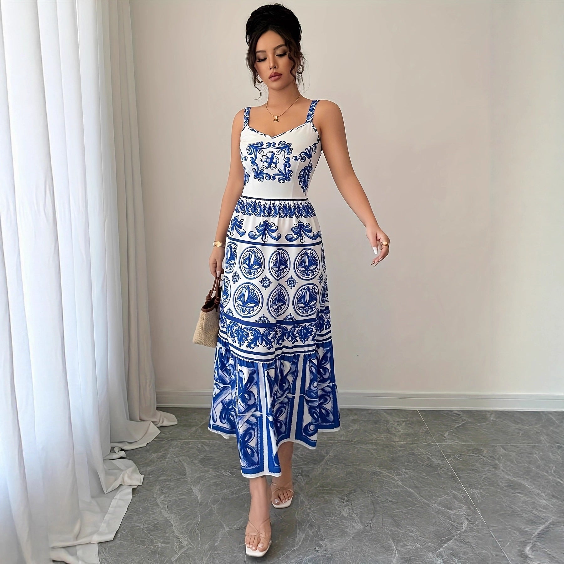 Women's Summer New Waist-slimming Design Floral Strap Dress Elegant Vacation Style